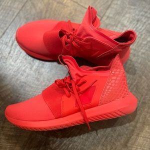 Adidas red women shoes 💋